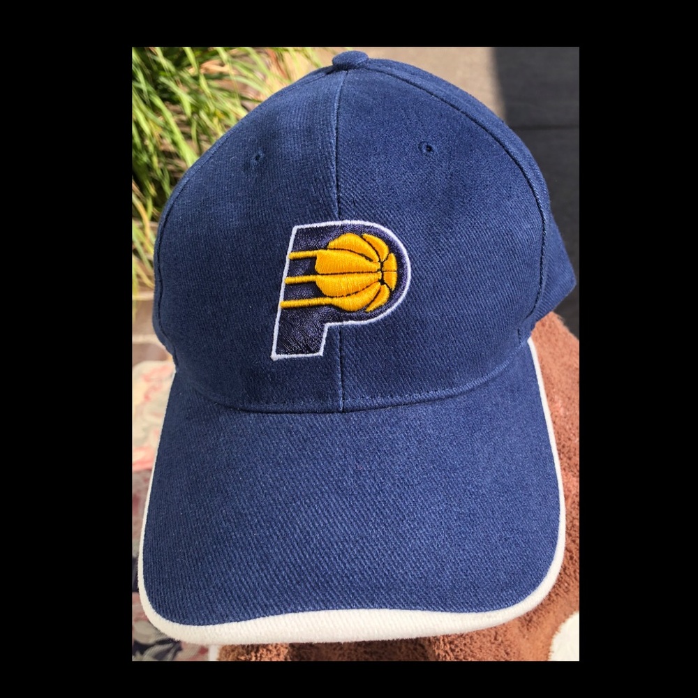 🔥🚨 INDIANA PACERS🚨🔥
Vintage snap back !